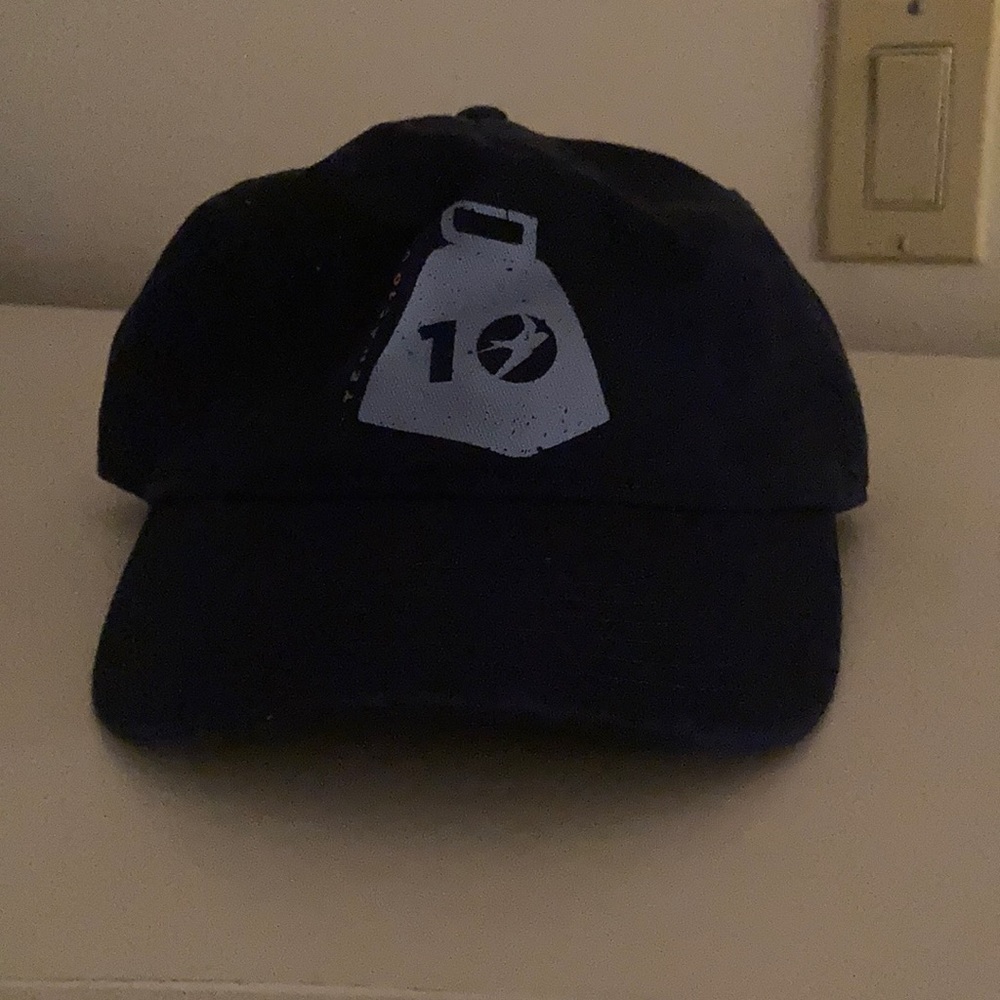 Oiselle hat